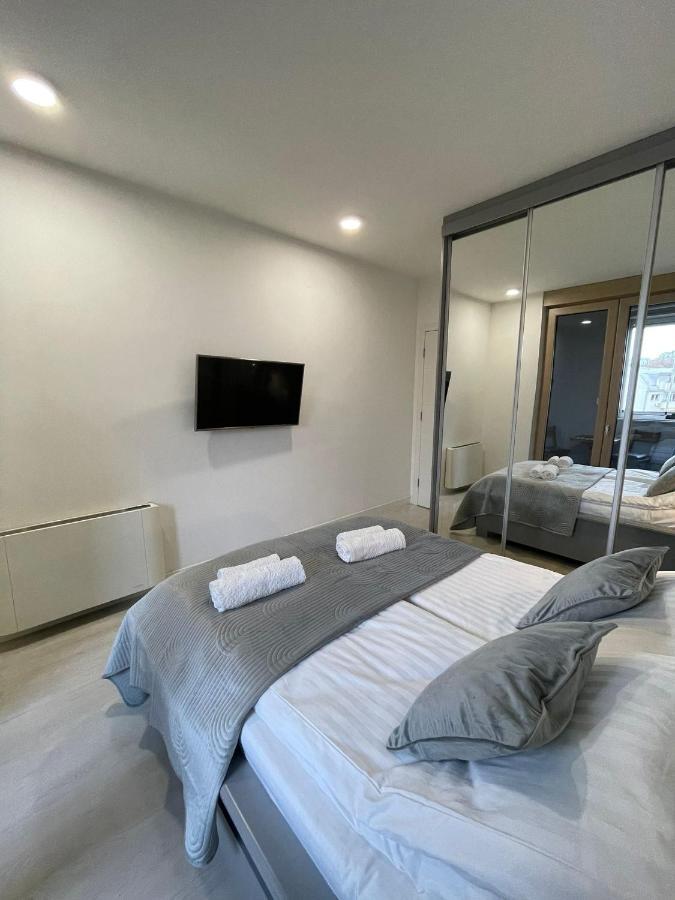 Iskra Apartment เบลเกรด ภายนอก รูปภาพ